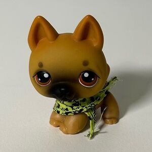 Littlest Pet Shop G2 German Shepherd #61  (21C)